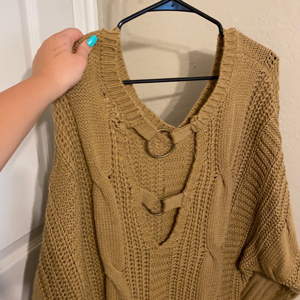 Buckle oversized sweater size M